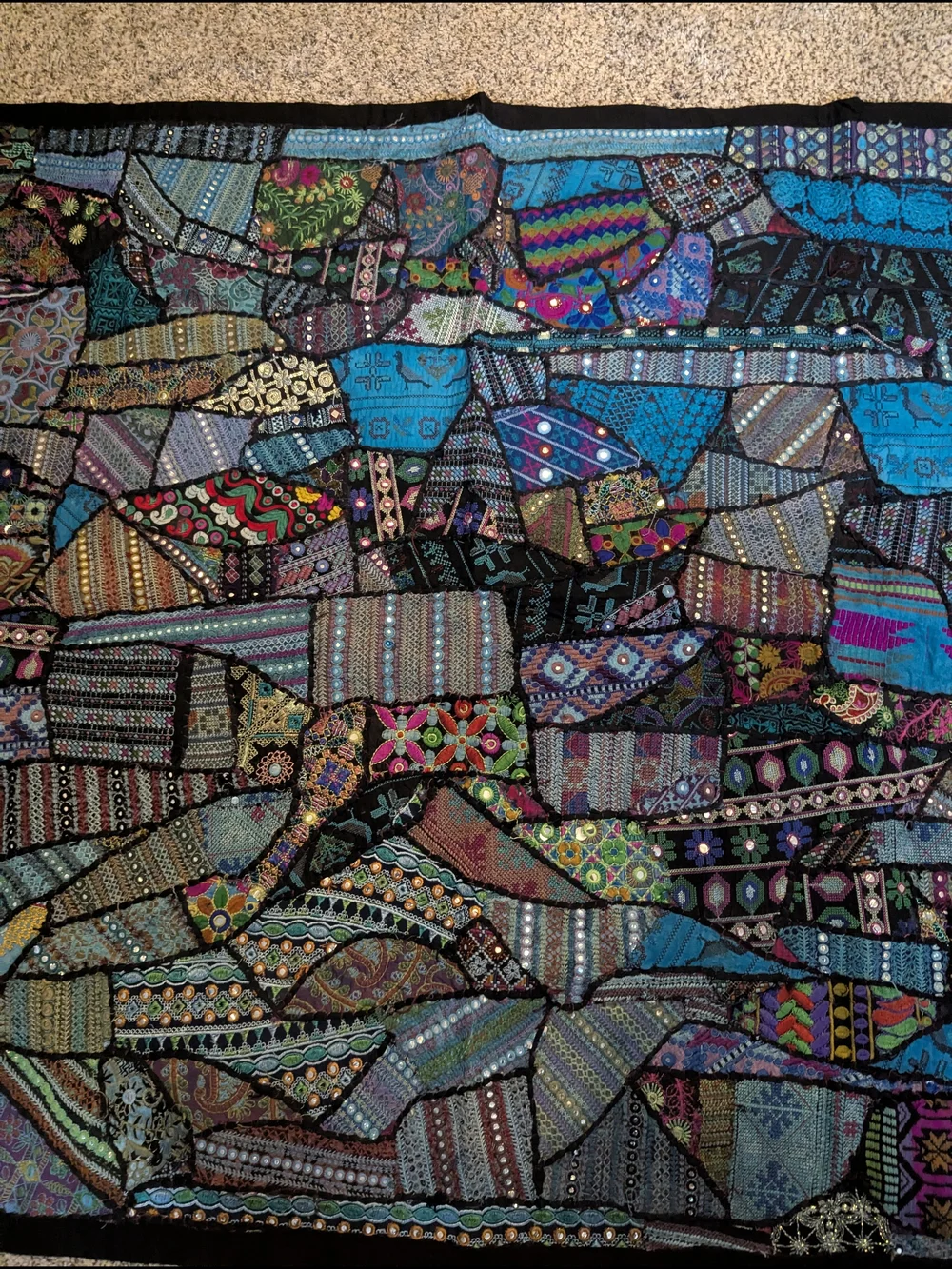 Handmade Indian Patchwork Embroidered Mirror Work Tapestry 41x59
